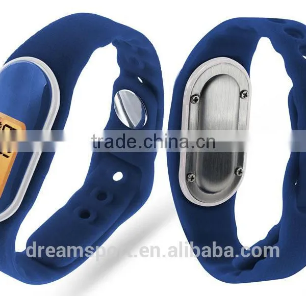 Mini Pedometer Bracelet Wristband Step Counter With Silcone Band DP-888 photo-4