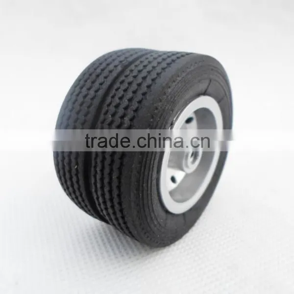Rubber Tire/1;24 Tire Model photo-2