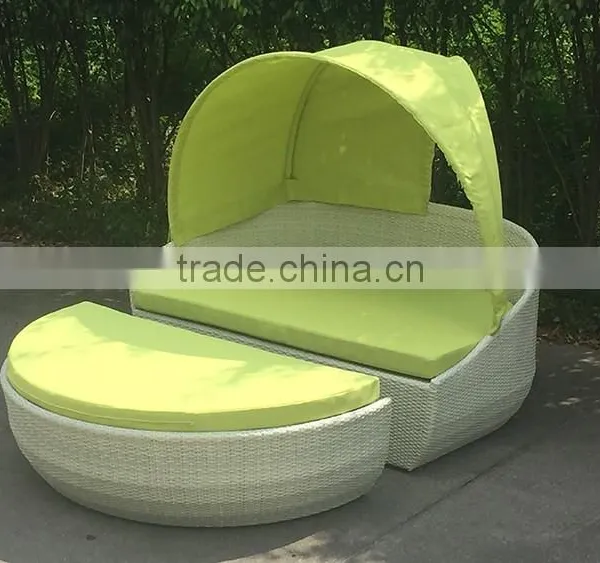 New Style Outdoor Rattan Sun Bed With Canopy photo-3