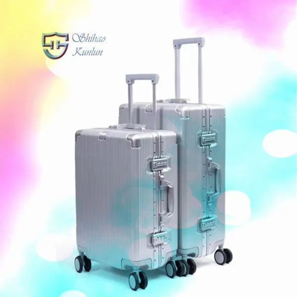 Fashionable Anti-Crack Travel Set Unisex Carry-on Travel Suitcase Set Vintage Style Colorful Luggage Sets 3 Piece