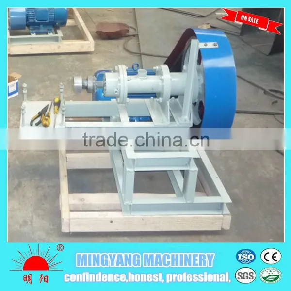 Low Noise 52mm Screw Diameter 5.5kw Corn Powder Pellet Making Machine for Fish Food