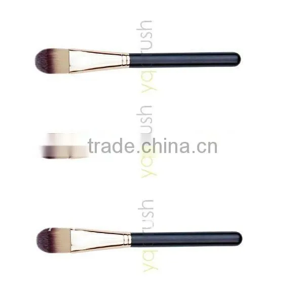 Refillable makeup foundation brush