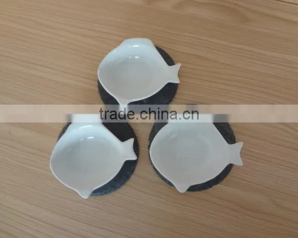 Irregular Leaf Shape Black Rough Edge Slate Coaster With photo-4