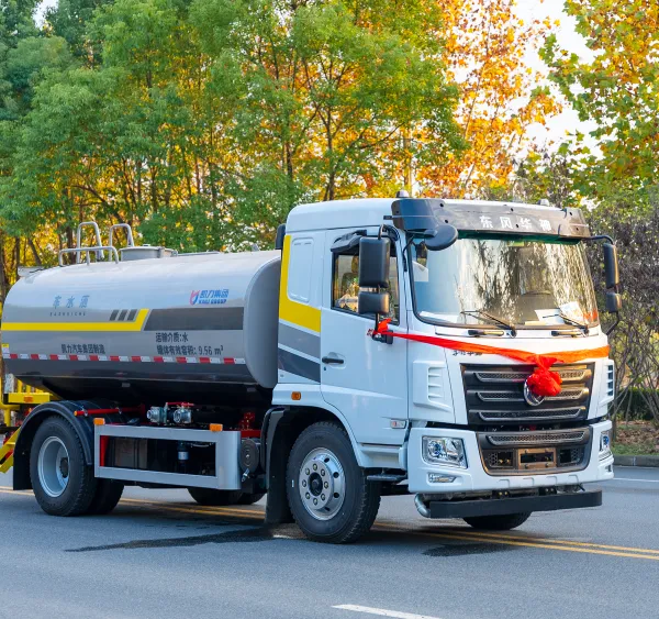 Dongfeng 14cbm Water Tank Fire Fighting Vehicle 14000L Foam Tank Fire Rescue Vehicle photo-2