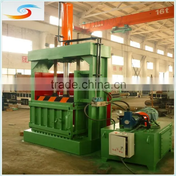 Square Hay Baler photo-2