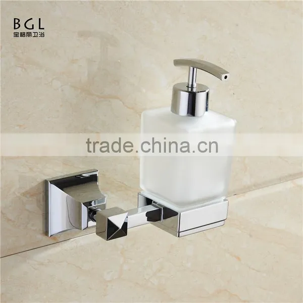 Wall Mounted With Bathroom Accessories Zine Alloy Frosted Soap Dispenser