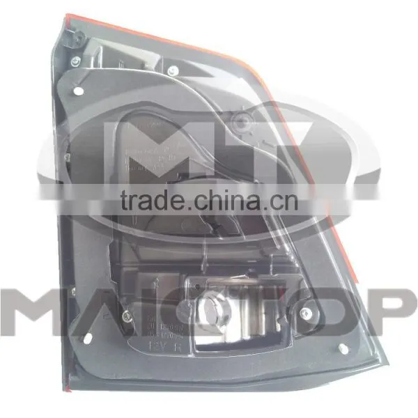 Hot Sell Automobile Taillight for Toyota LAND CRUISER UZJ200 2012 photo-2