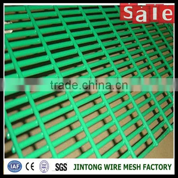 PVC Coated High Security Anti-climb Welded Wire Mesh Fence photo-2