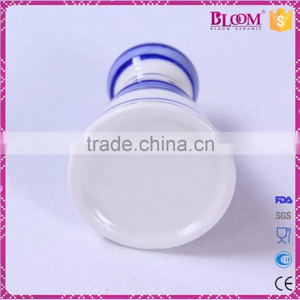 Personalized Unique Desgin Small Porcelain Vase photo-3