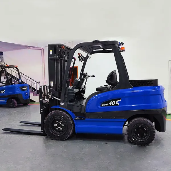 4-wheel Drive Electric Forklift Cheap Price 4 Ton Hydraulic Pallet Portable Battery Forklift photo-4