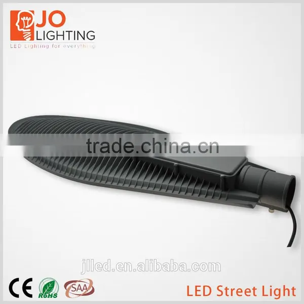 Solar Power Energy Generation Street Light Pole With 50W Led Light photo-3