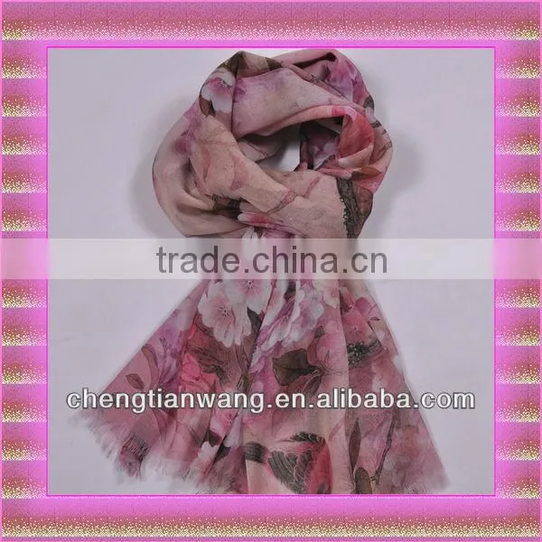 Latest Style 2014 Hot Sale 100% Wool High Quality Fashionable Scarf photo-5
