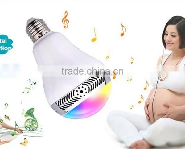 Bluetooth Smart RGBW LED Light Bulb Speaker