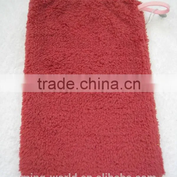 Best Economically Priced Multi-Purpose Microfiber Cleaning Mitt photo-2