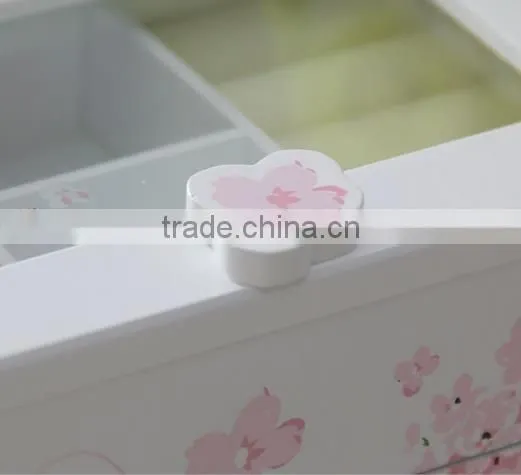 White Wooden Jewelry Box photo-6