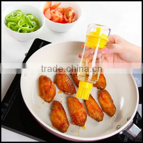 Eco-friendly Plastic Oil Brush Wholesale,food Grade Plastic Oil Bloom Manufacturer,beard Oil Brush With Jar photo-2
