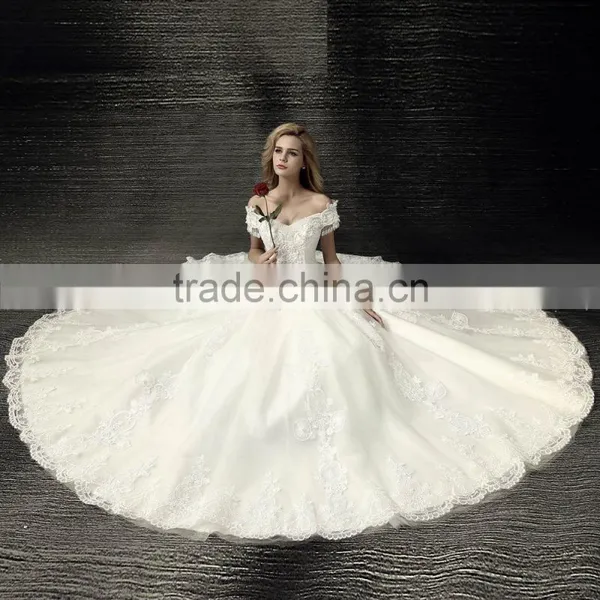 2017 Luxury Fancy Beaded V Neck Short Sleeve Vintage Wedding Dress