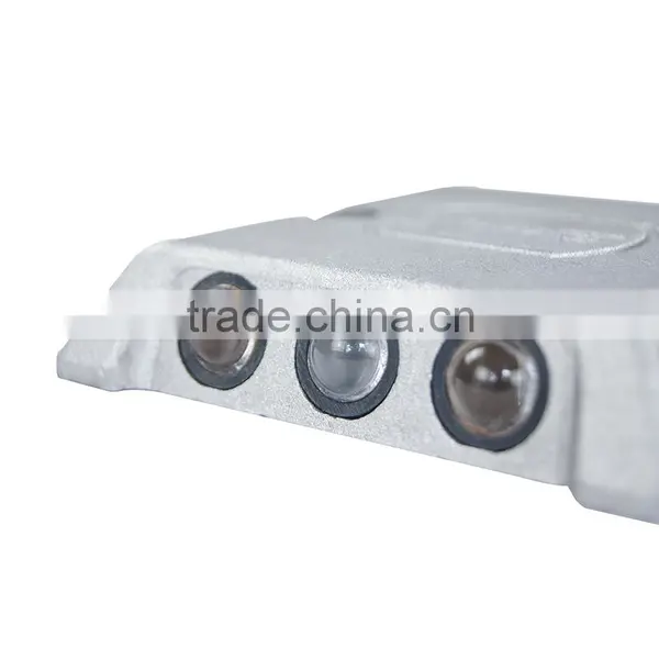 Hot Selling High Visible Reflective Aluminum Road Stud photo-5
