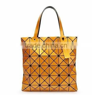 Ling Grid Handbag Fashion photo-3
