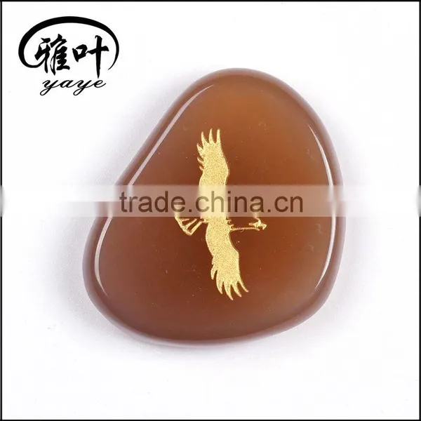 Wholesale Engraved Animal Natural Semi Precious Gray Agate Triangle Palm Stone Supplier's Choice photo-2