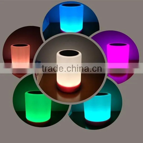 2016 Low Price Wholesale Magic Color Bluetooth Smart Lamp Speaker photo-4