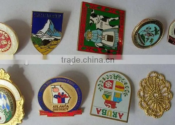 2015 Wholesale Souvenir Hard Enaml Badge Pin