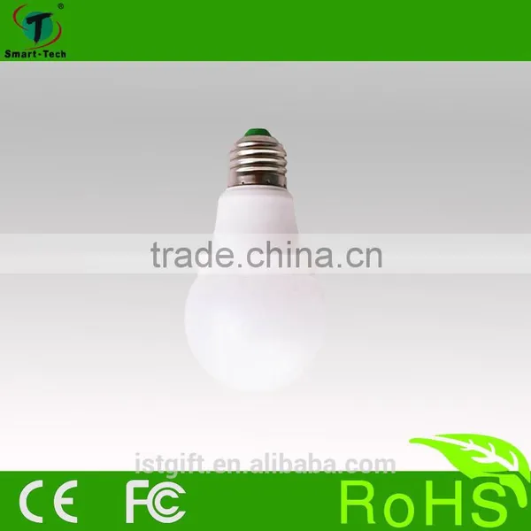 Brightness LED E27.3W 5W 7w IR Remote Rgbw Light Bulb With Full Color Rotating photo-3