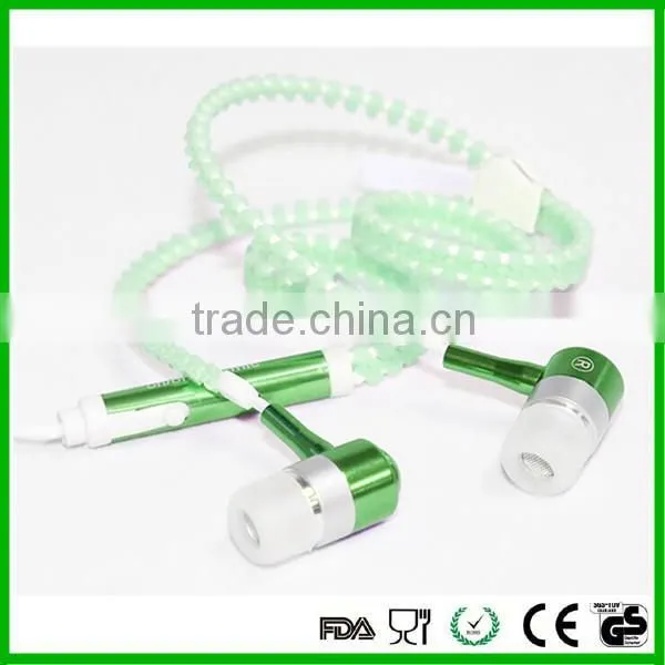 Retractable Earphones With Mic Speaker photo-6