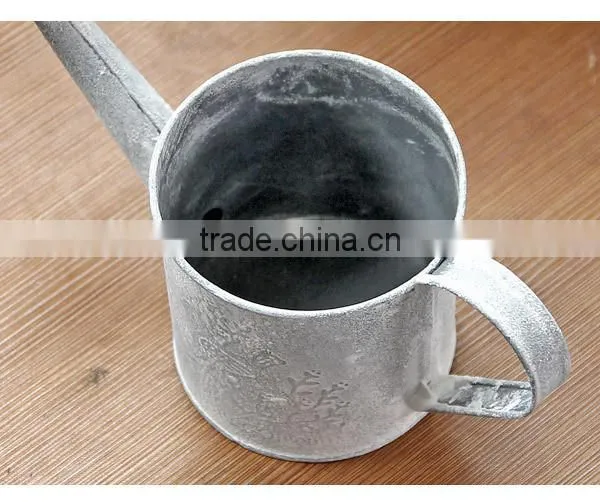 Top Seller Indoor Decorative Antique Garden Metal Watering Can for Home Deco photo-6