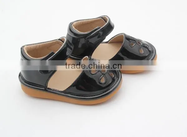New Style Kids Rubber Baby Shoes Squeaky Shoes for Black photo-5