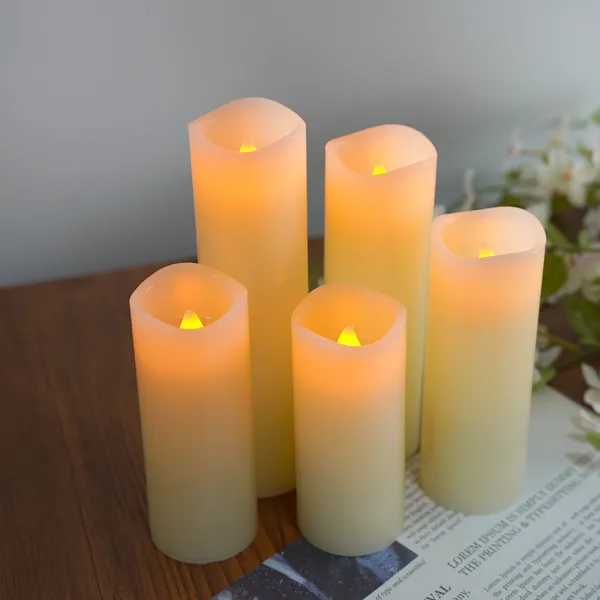 Wholesale perfect suit paraffin real wax 5pcs set 2AA batteries candles with bullet wick remote candles