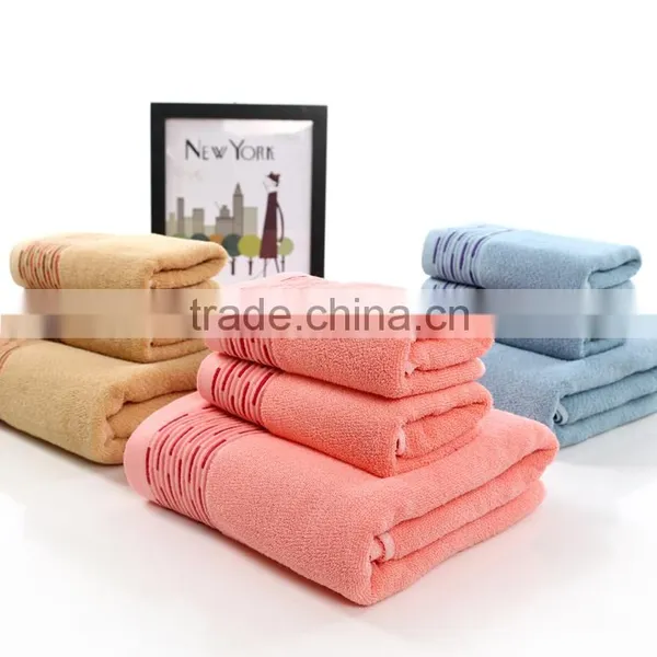 China Textile Design Comfortable Wholesale 350g Common Weight Bath Towel photo-5