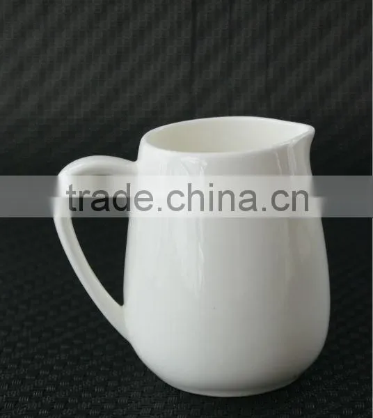 Creamer White Body Bone China Porcelain Wholesale Milk Creamer Cookware Set