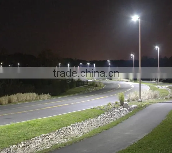 Shenzhen Manufacturers SMD3030 Chip High Lumen Solar Light in Shenzhen, Solar Power Premium 120W LED Street Light photo-5