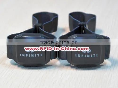 Programmable RFID Wristband With LED Light With Low Price photo-4