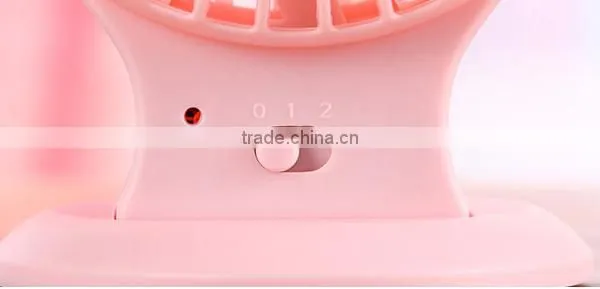Promotional Table Office Desk Mini USB Chargeable Fan photo-5
