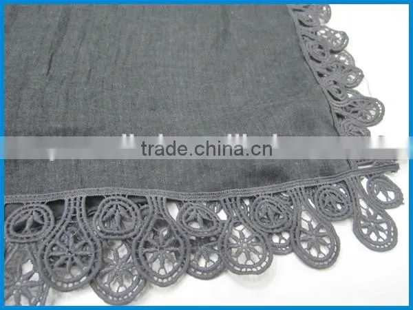 Latest New Design Beautiful Lace Fashion Lady Scarf photo-4