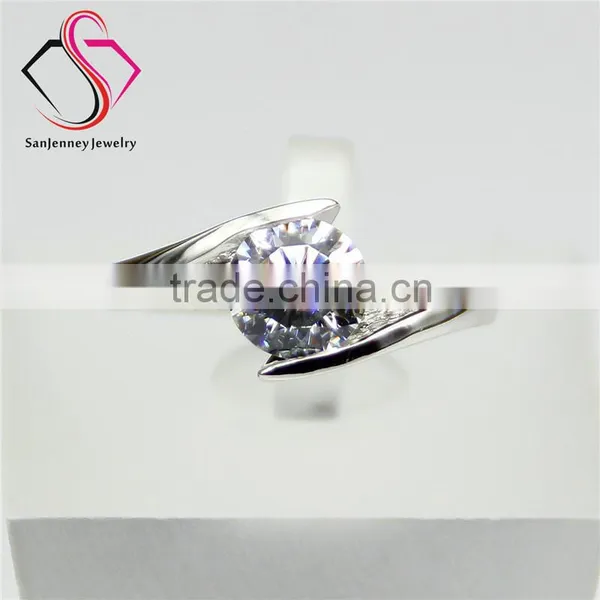 Round Brilliant Cut Moissanite 1CT 6.5mm Center Whirl Band 14k 18k White Yellow Gold Diamond Engagement Ring photo-3