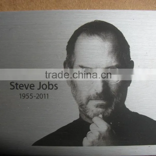 Wuhan China Supplier Sale Stainless Steel Logo Laser Marker Machine photo-5