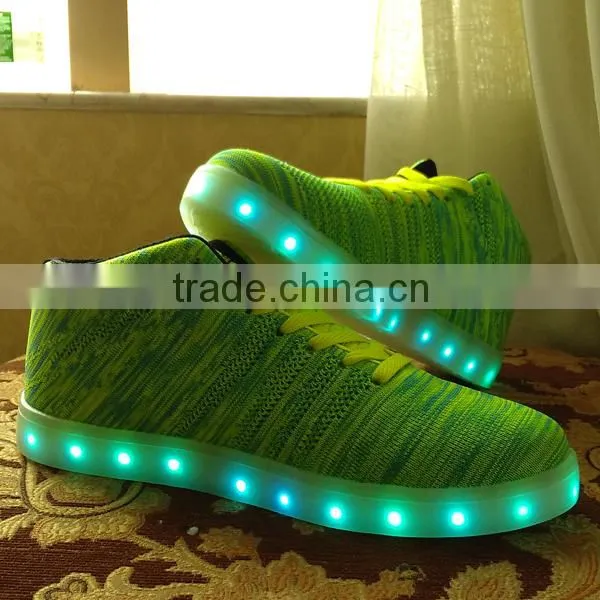 Fashionable Flyknit Pink Led Light Running Shoes Light and Soft for Men and Women Kids Runners photo-2