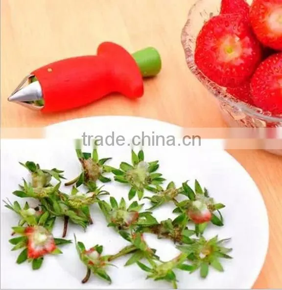 Creative Strawberry Stem Leaves Remover Cutter Fruit Corer Kitchen Tool photo-3