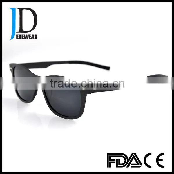 Hot Sell New Fashion Black Carbon Fiber Frame Sunglasses photo-3