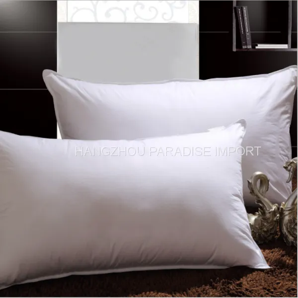 cotton pillow with piping polyester filling