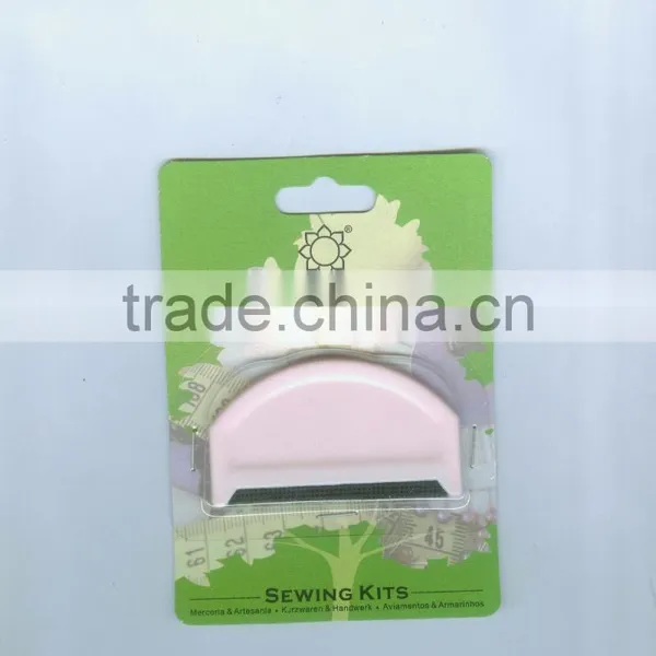 LTS-4 Plastic Cashmere Comb Sweater Comb With Blister Card Packing photo-3