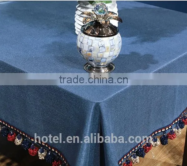 Square table cloth
