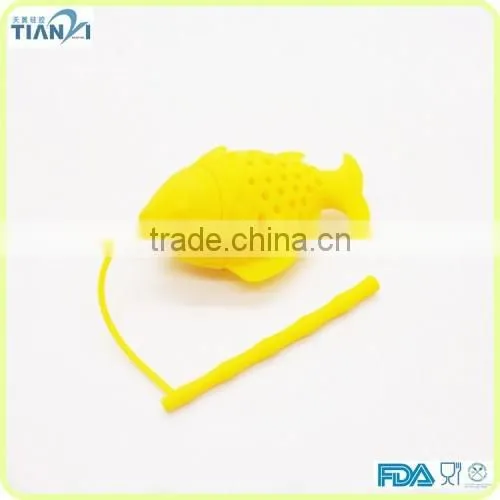 2015 New Design FDA/LFGB Approved Fishing Shape Silicone Tea Bag photo-2