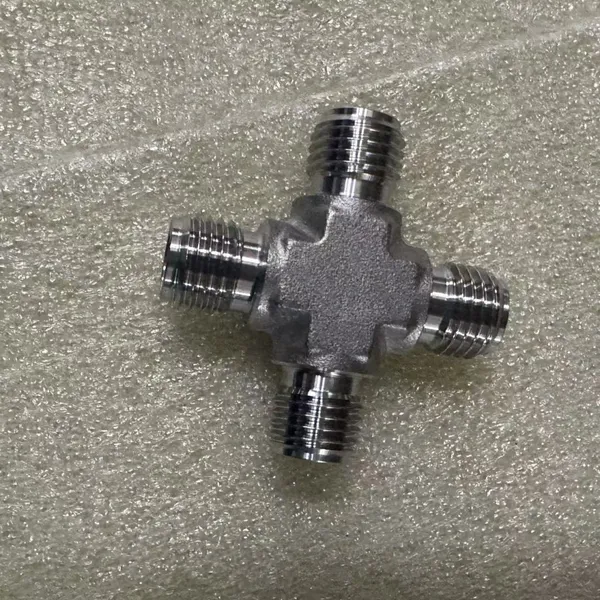 Precision Machined 316L VCR Cross Fitting for Chemical Processing