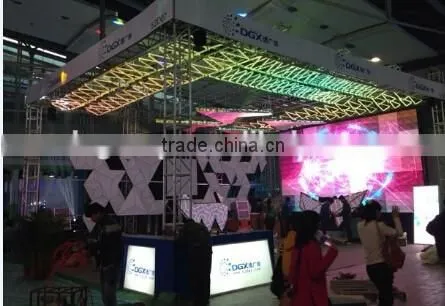 Good Design LED Display and DJ Booth ,Back Ground Wall-polygon -P5 photo-5