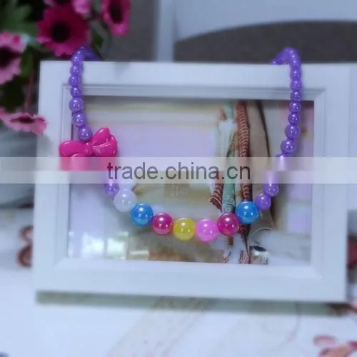 2014 New Design Yiwu Colorful Doll Pendant Flower Necklace