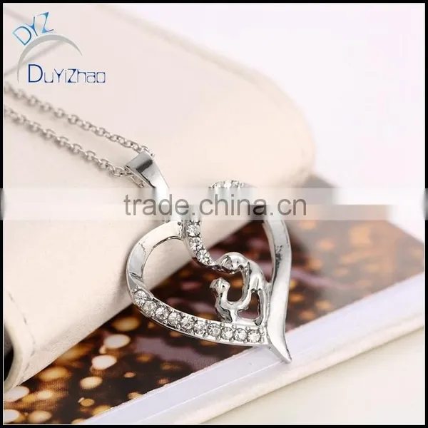 Hot Sell Latest Alloy Crystal Heart Pendants photo-2